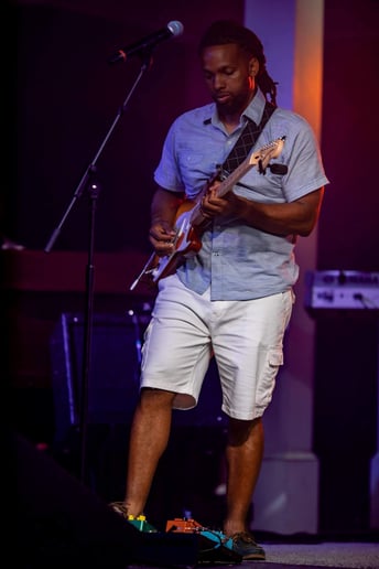 Gallery photo 1 of Charles Brandon "Mr. Magic"