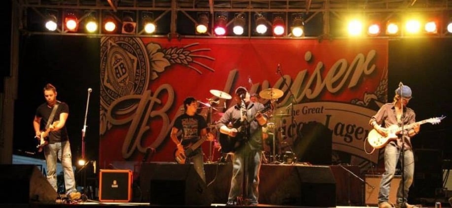 Gallery photo 1 of Soulshine Band