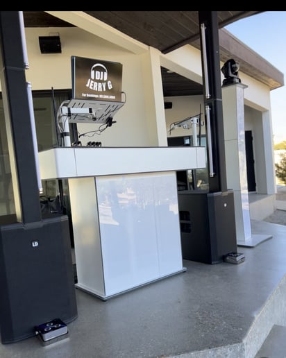 Gallery photo 2 of Sound Express Entertainment