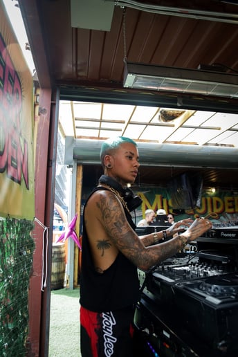 Gallery photo 6 of Soundboi
