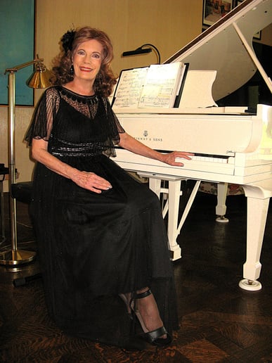 Gallery photo 1 of Sounds of Laura: Great Piano Music