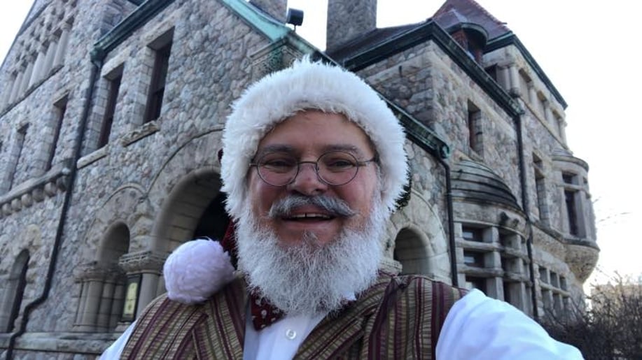Gallery photo 2 of South Bend Santa