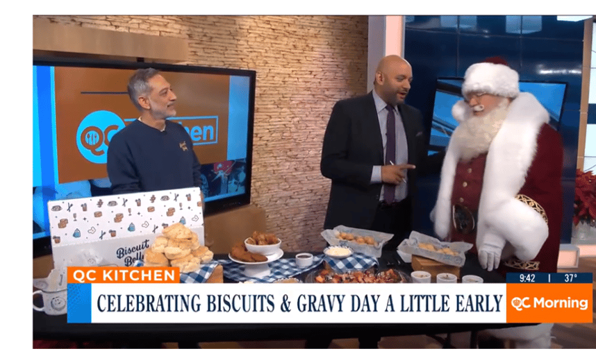 Gallery photo 50 of Storied Santa - Santa Rich