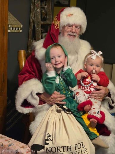 Gallery photo 6 of Southern Indiana Santa