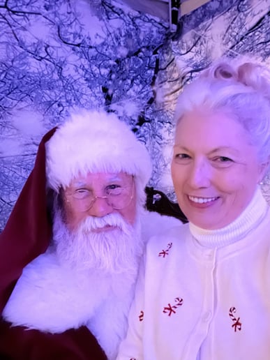 Gallery photo 1 of Southern Santa Claus