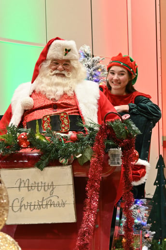 Gallery photo 6 of Southern Tier Santa