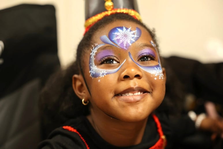 Gallery photo 4 of Sparkle Mi Face Painting
