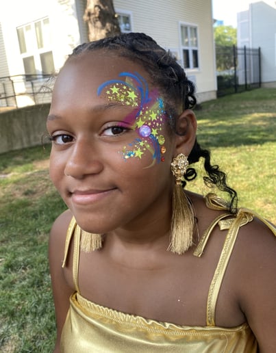 Gallery photo 4 of Sparkle Motion Face Painting