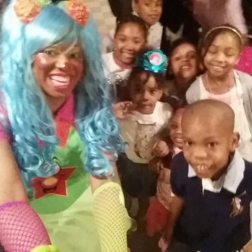 Gallery photo 6 of Sparkles The Clown