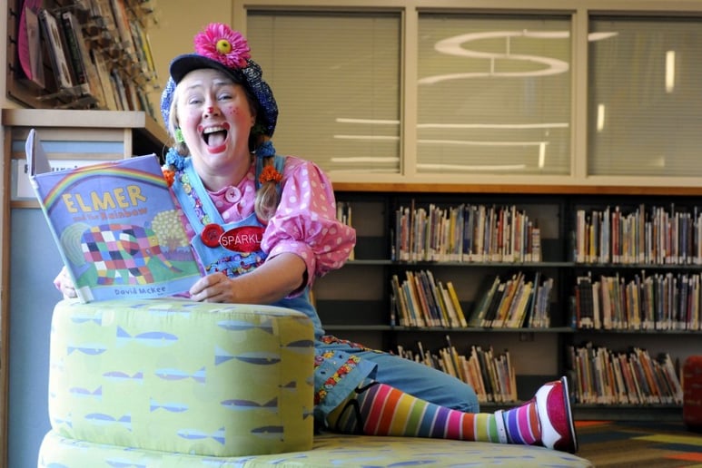 Gallery photo 9 of Sparkles the Clown