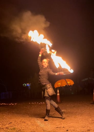 Gallery photo 2 of Sparling Fire Ballet