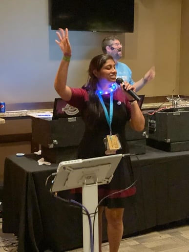 Gallery photo 1 of Speaker Rayna