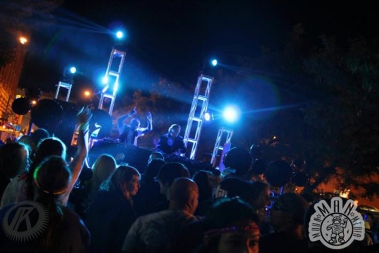 Gallery photo 1 of Spectrum Dj Entertainment