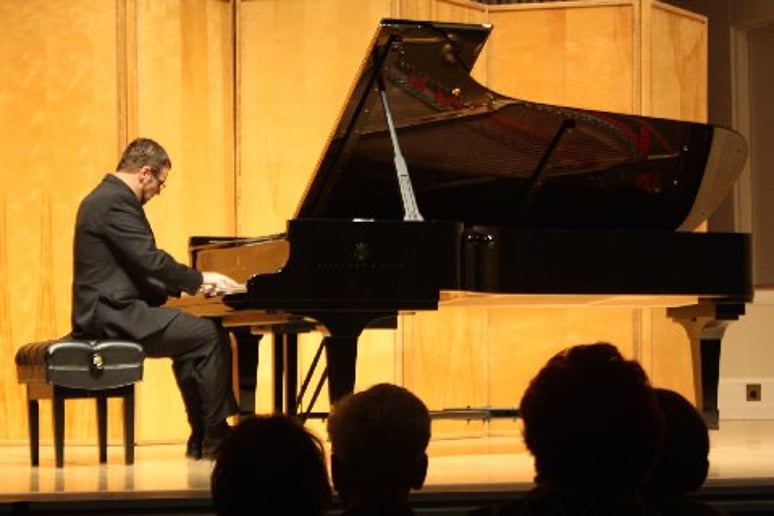 Gallery photo 3 of Spencer Blank, Jazz Piano