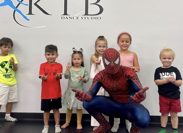 Gallery photo 13 of Spider-Man Party Character