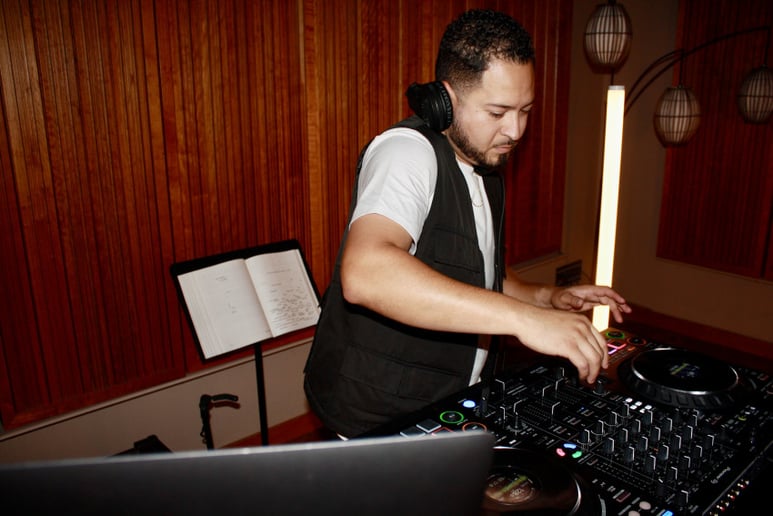 Gallery photo 4 of SpinBeats