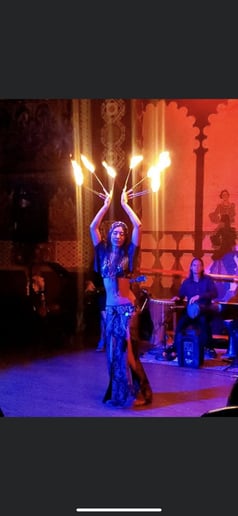 Gallery photo 8 of Eclectic Ari