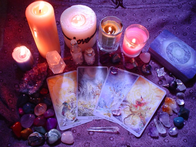 Gallery photo 1 of Psychic Isabella