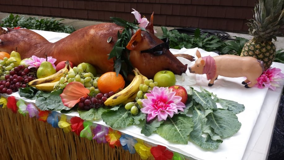 Gallery photo 9 of Spit-n-Pig Roasting Service