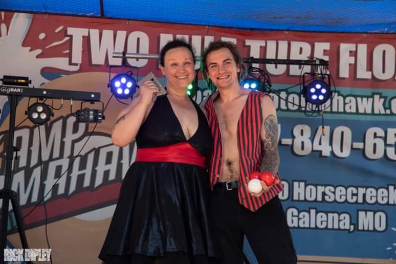 Gallery photo 6 of Spooky Crow Sideshow