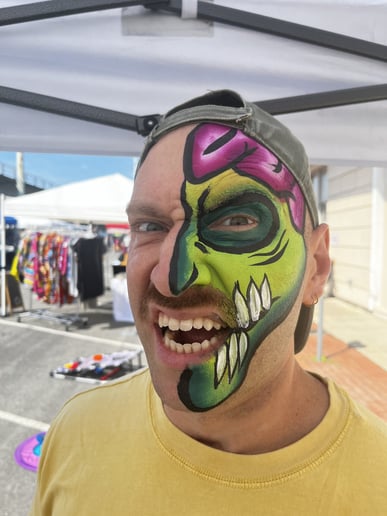 Gallery photo 1 of Spumoni Facepaint