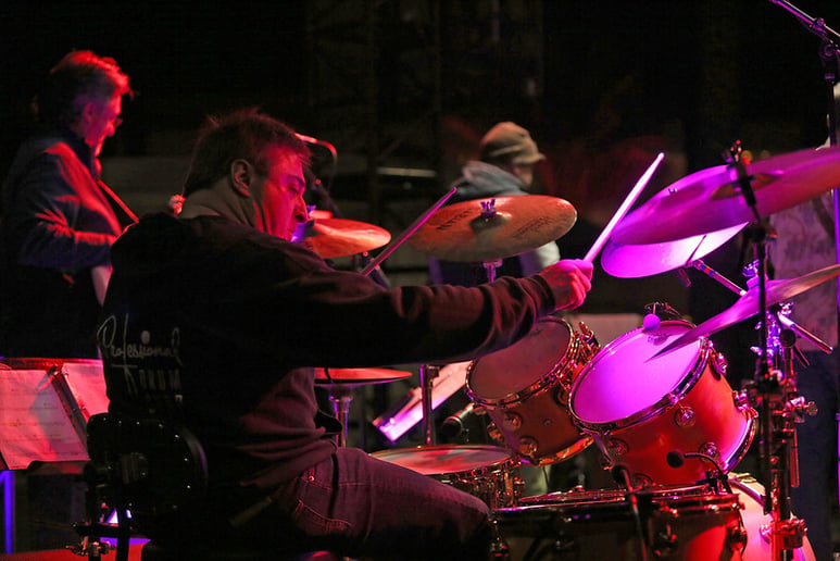 Gallery photo 3 of Squeeze Box