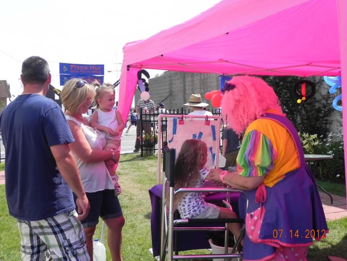 Gallery photo 2 of Squiggles and Smaxy the Clowns