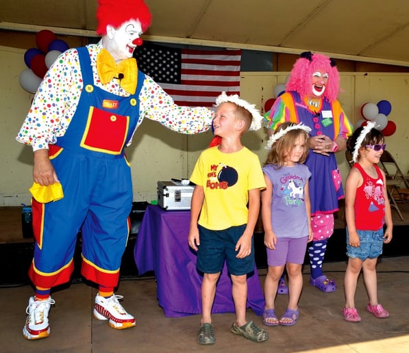 Gallery photo 3 of Squiggles and Smaxy the Clowns