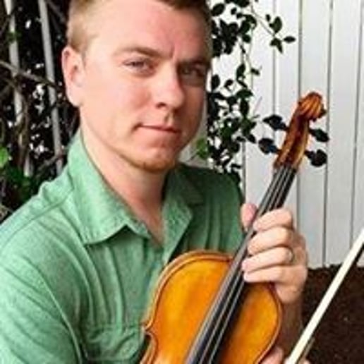 Gallery photo 7 of SRQ Violinist