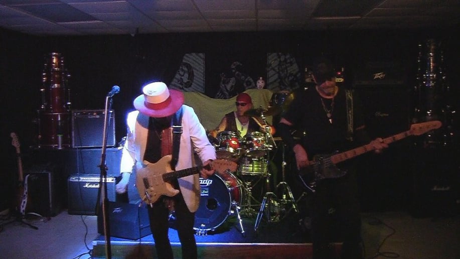 Gallery photo 3 of SRVColdShot - Stevie Ray Vaughan Tribute