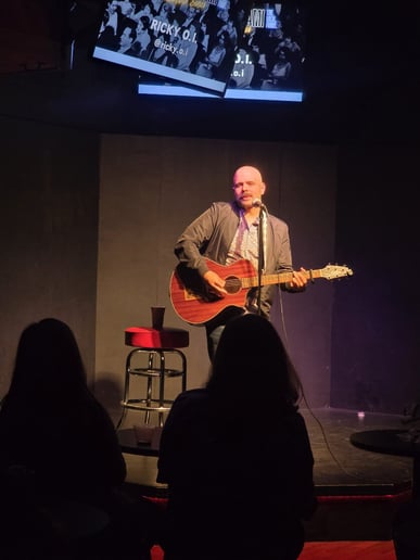 Gallery photo 5 of Stand-up Comedy/ Music w/ Guitar