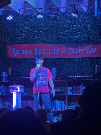 Gallery photo 1 of Omar Weens Stand-Up Comedy