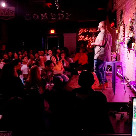 Gallery photo 1 of Stand up comedian