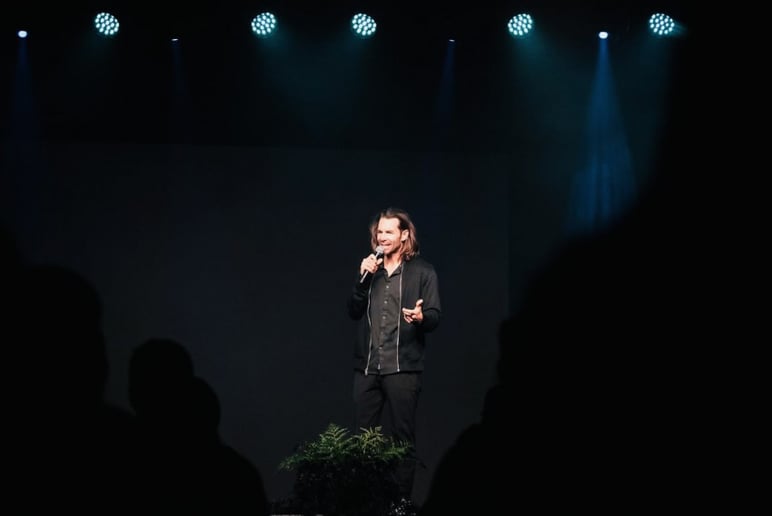 Gallery photo 7 of Ian Pope Stand Up Comedy