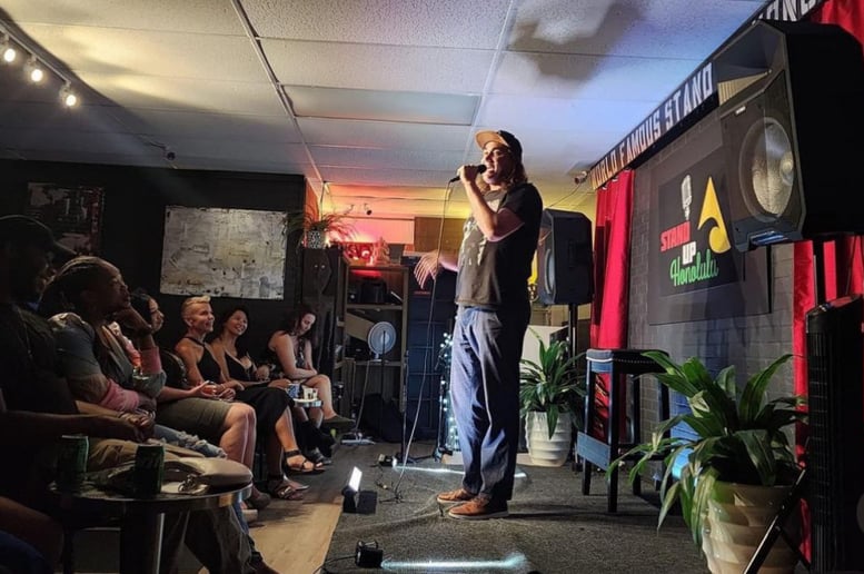 Gallery photo 2 of Standup Comedian Shane Nelson