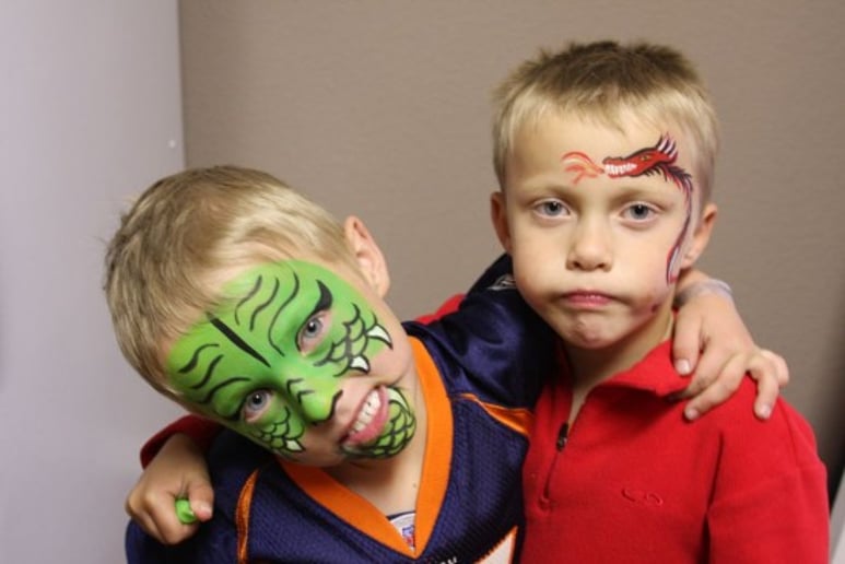 Gallery photo 9 of Starburst Face Painting