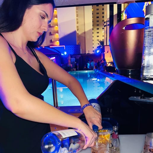 Gallery photo 5 of Stardust mobile bartending