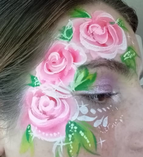 Gallery photo 4 of Stardust Face Painting