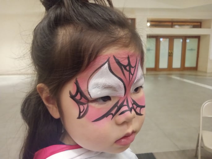 Gallery photo 9 of Stardust Face Painting