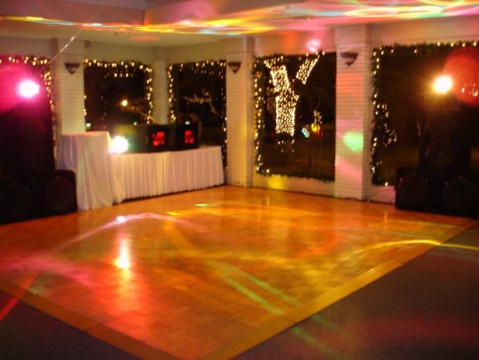 Gallery photo 1 of Starnote DJs