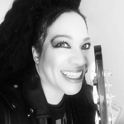 Gallery photo 1 of Starr Cullars