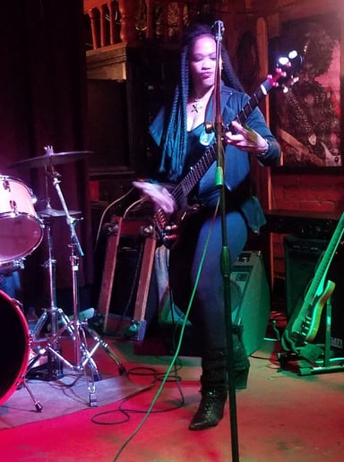 Gallery photo 7 of Starr Cullars