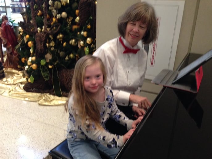 Gallery photo 1 of Stella at the Piano