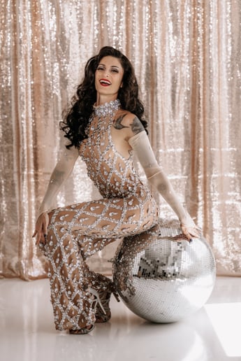 Gallery photo 1 of The Stella Luna
