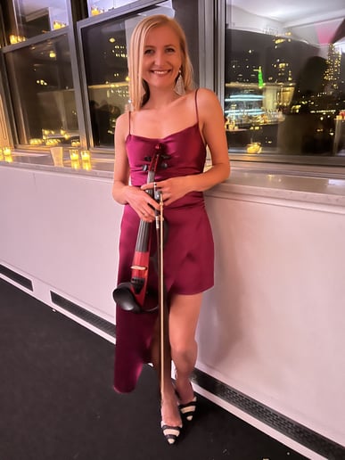 Gallery photo 6 of Stellar Strings