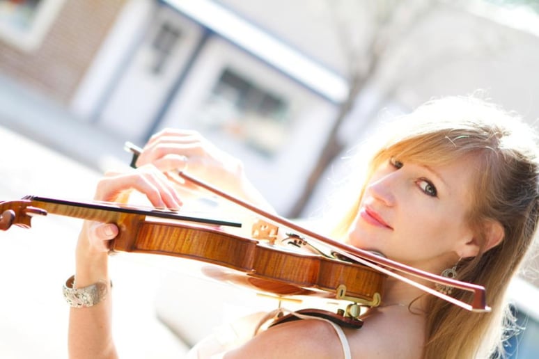 Gallery photo 1 of Stellar Stringz