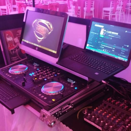 Gallery photo 6 of DJ PapaSmurf