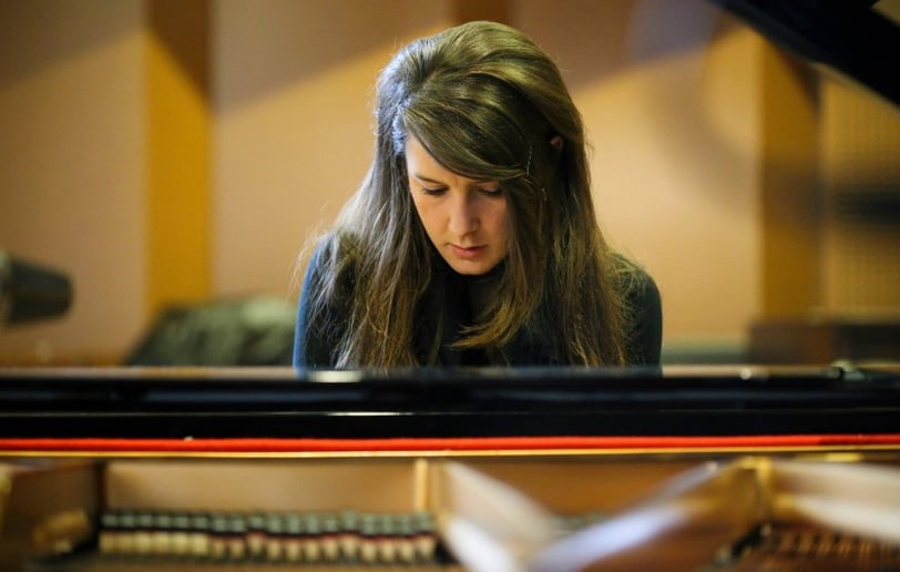 Gallery photo 3 of Stephanie Bernards, Jazz Pianist