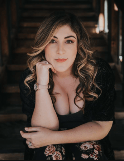 Gallery photo 5 of Stephanie Wright - Wedding & Special Event Singer