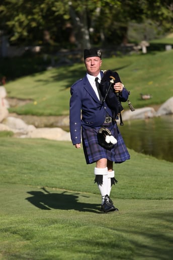 Gallery photo 23 of Stephen Wilkinson Pro Bagpiper